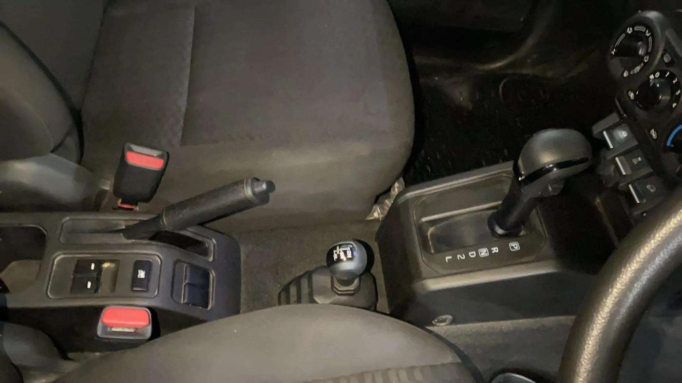 2023 Maruti JIMNY ZETA ALL GRIP PRO AT, Petrol, Automatic, 42,747 km, Gear Lever