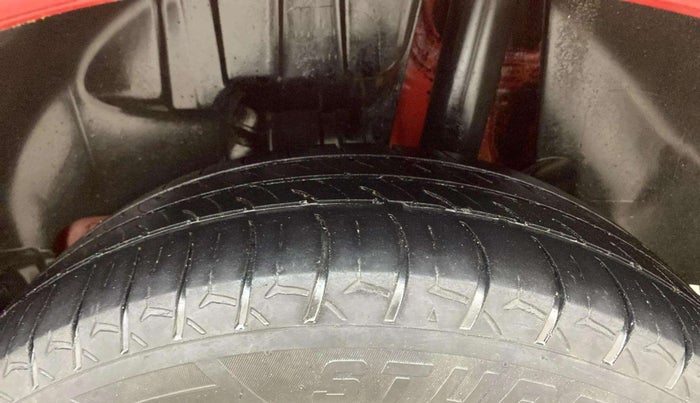 2020 Maruti Swift ZXI PLUS, Petrol, Manual, 1,15,358 km, Left Rear Tyre Tread