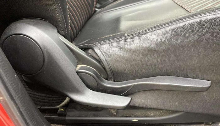 2020 Maruti Swift ZXI PLUS, Petrol, Manual, 1,15,358 km, Driver Side Adjustment Panel