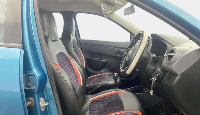 2021 Renault Kwid RXT 1.0 (O), Petrol, Manual, 23,830 km, Right Side Front Door Cabin