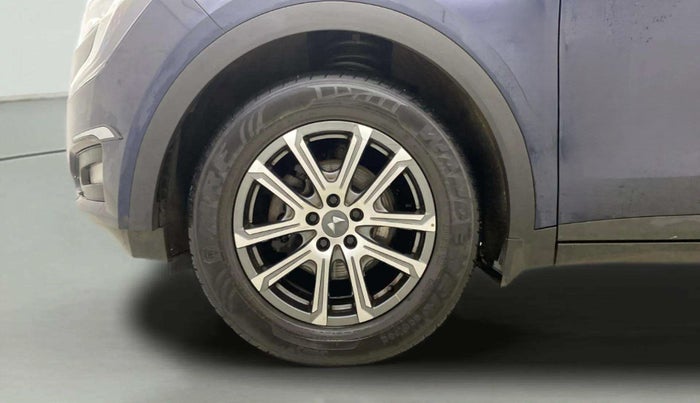 2022 Mahindra XUV700 AX 7 D AT 7 STR, Diesel, Automatic, 20,732 km, Left Front Wheel