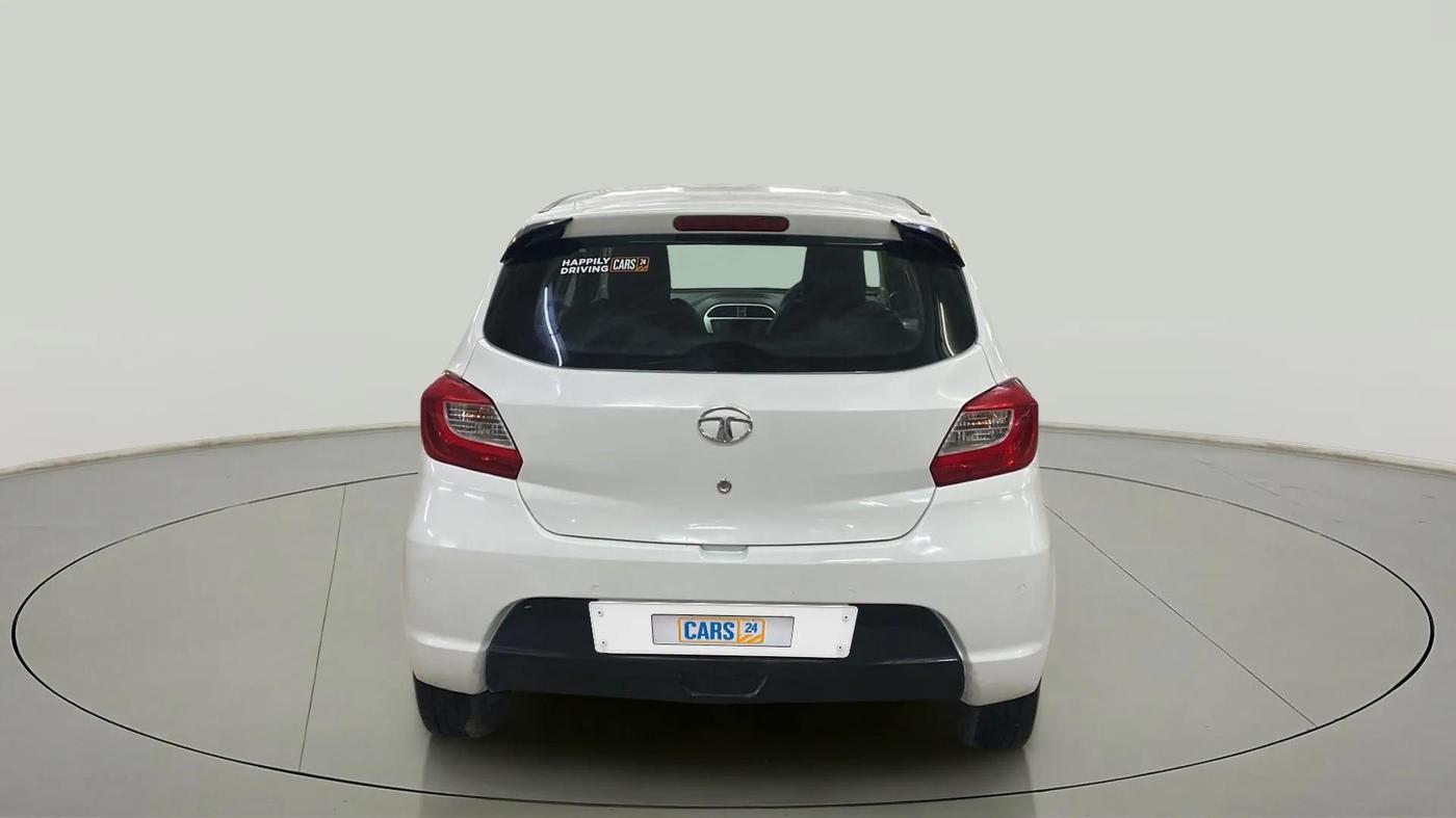 2017 Tata Tiago XT (O) DIESEL, Diesel, Manual, 92,004 km, Back/Rear