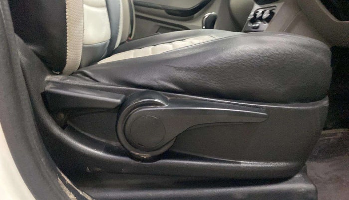 2017 Tata Tiago XT (O) DIESEL, Diesel, Manual, 92,004 km, Driver Side Adjustment Panel