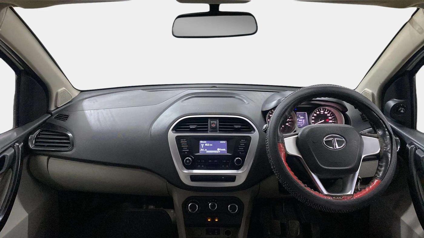 2017 Tata Tiago XT (O) DIESEL, Diesel, Manual, 92,004 km, Dashboard