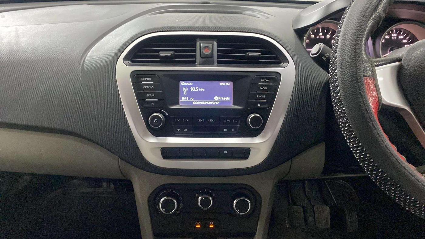2017 Tata Tiago XT (O) DIESEL, Diesel, Manual, 92,004 km, Air Conditioner
