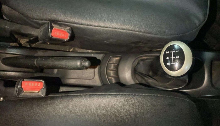 2016 Maruti Wagon R 1.0 LXI CNG, CNG, Manual, 79,259 km, Gear Lever