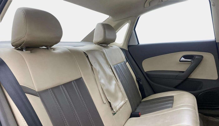 2015 Volkswagen Vento COMFORTLINE 1.2 TSI AT, Petrol, Automatic, 79,638 km, Right Side Rear Door Cabin