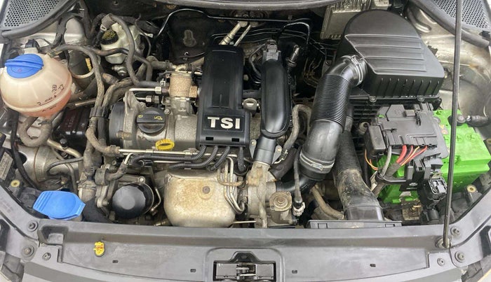 2015 Volkswagen Vento COMFORTLINE 1.2 TSI AT, Petrol, Automatic, 79,638 km, Engine View