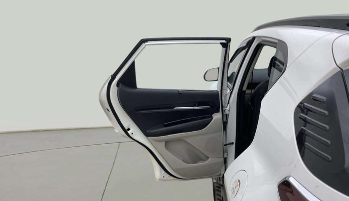 2021 KIA SONET HTX 1.0 IMT, Petrol, Manual, 37,730 km, LHS Rear Door