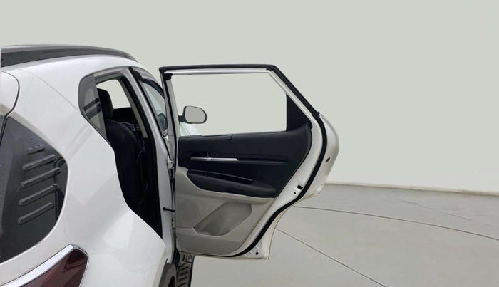 2021 KIA SONET HTX 1.0 IMT, Petrol, Manual, 37,730 km, RHS Rear Door