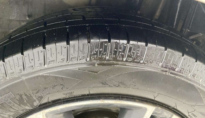 2019 Tata Tiago XZ PLUS PETROL, CNG, Manual, 61,783 km, Left Rear Tyre Tread
