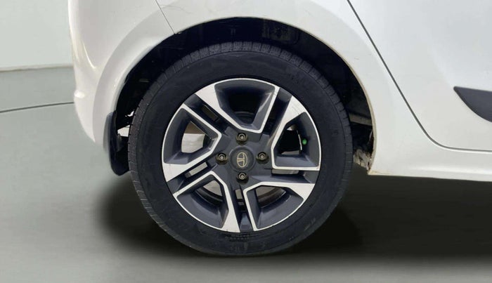 2019 Tata Tiago XZ PLUS PETROL, CNG, Manual, 61,783 km, Right Rear Wheel