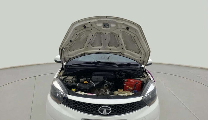 2019 Tata Tiago XZ PLUS PETROL, CNG, Manual, 61,783 km, Open Bonet