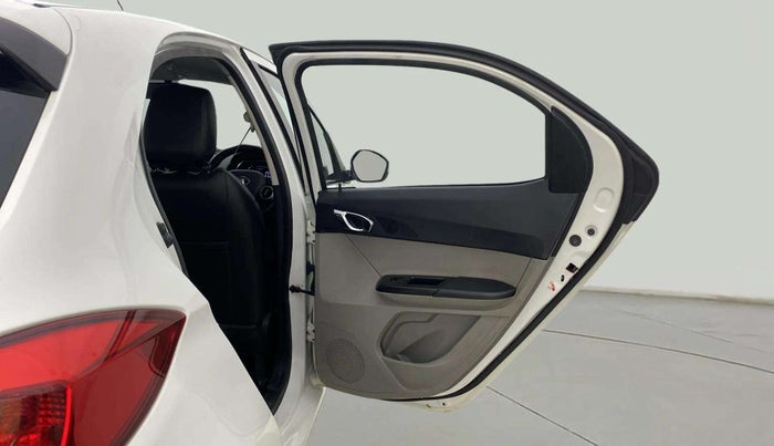 2019 Tata Tiago XZ PLUS PETROL, CNG, Manual, 61,783 km, RHS Rear Door