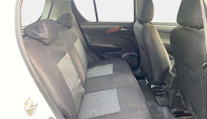 2014 Maruti Swift ZXI, Petrol, Manual, 70,351 km, Right Side Rear Door Cabin