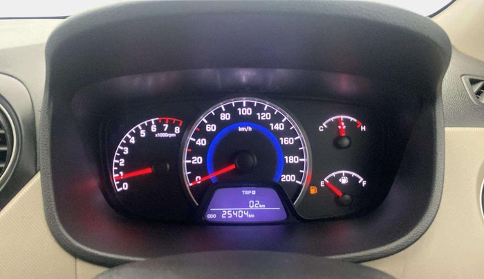 2015 Hyundai Grand i10 SPORTZ 1.2 KAPPA VTVT, Petrol, Manual, 25,395 km, Odometer Image