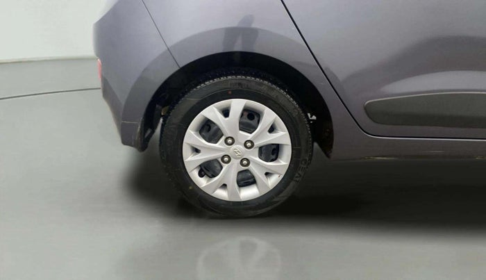 2015 Hyundai Grand i10 SPORTZ 1.2 KAPPA VTVT, Petrol, Manual, 25,395 km, Right Rear Wheel