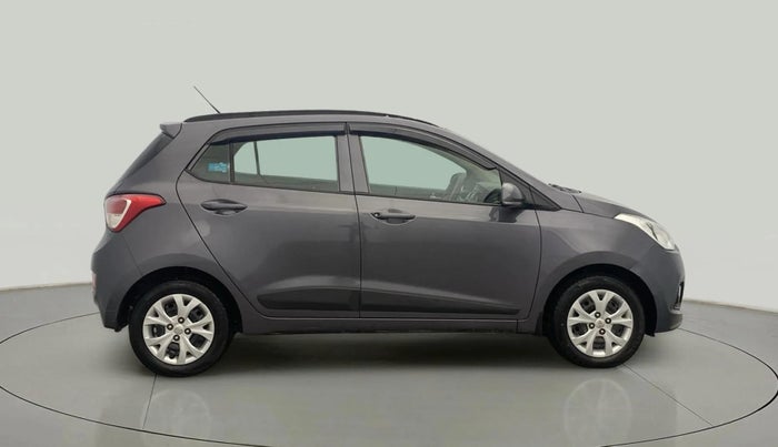 2015 Hyundai Grand i10 SPORTZ 1.2 KAPPA VTVT, Petrol, Manual, 25,395 km, Right Side View