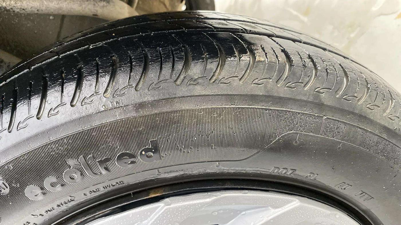 2021 Maruti S PRESSO VXI, Petrol, Manual, 80,324 km, Left Rear Tyre Tread