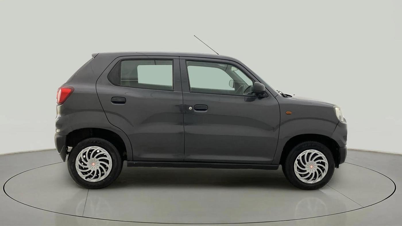 2021 Maruti S PRESSO VXI, Petrol, Manual, 80,324 km, Right Side View