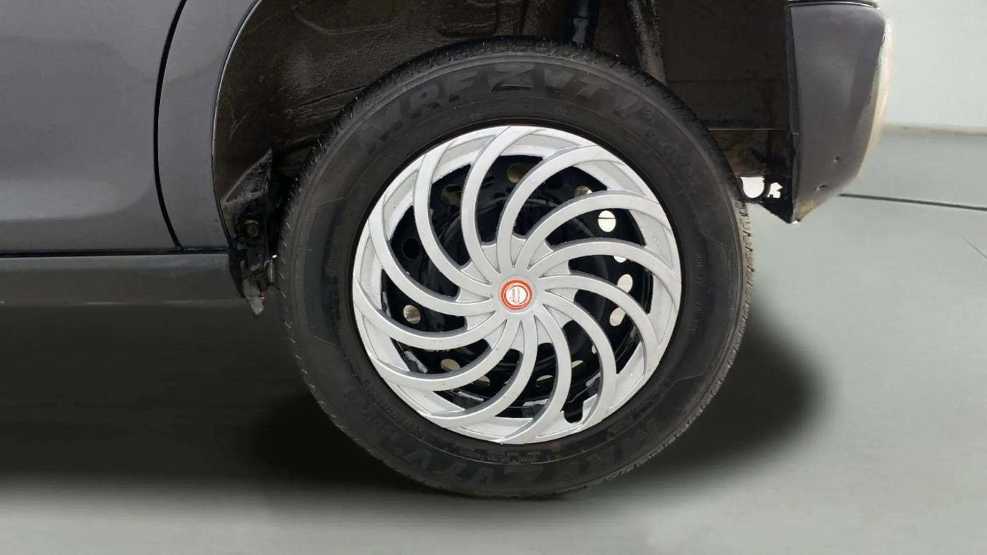 2021 Maruti S PRESSO VXI, Petrol, Manual, 80,324 km, Left Rear Wheel