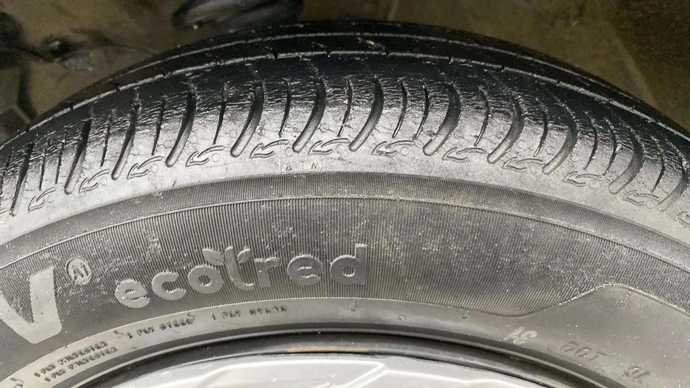 2021 Maruti S PRESSO VXI, Petrol, Manual, 80,324 km, Left Front Tyre Tread