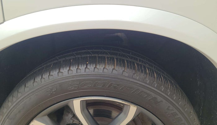 2017 Volvo XC 90 D5 Inscription, Diesel, Automatic, 67,991 km, Right Rear Tyre Tread