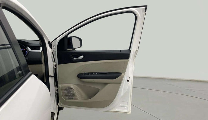 2023 Renault TRIBER RXZ, Petrol, Manual, 18,621 km, RHS Front Door