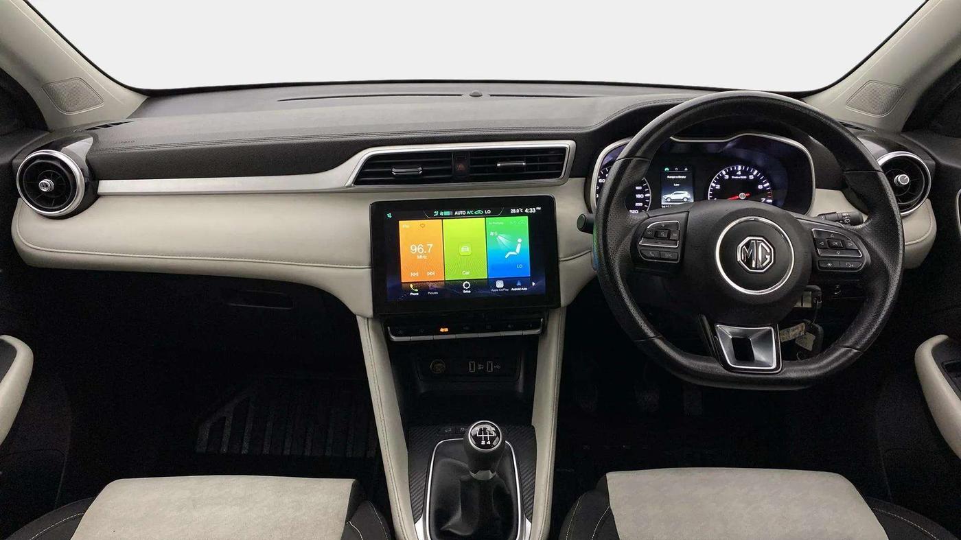 2023 MG ASTOR STYLE 1.5 MT, Petrol, Manual, 15,775 km, Dashboard