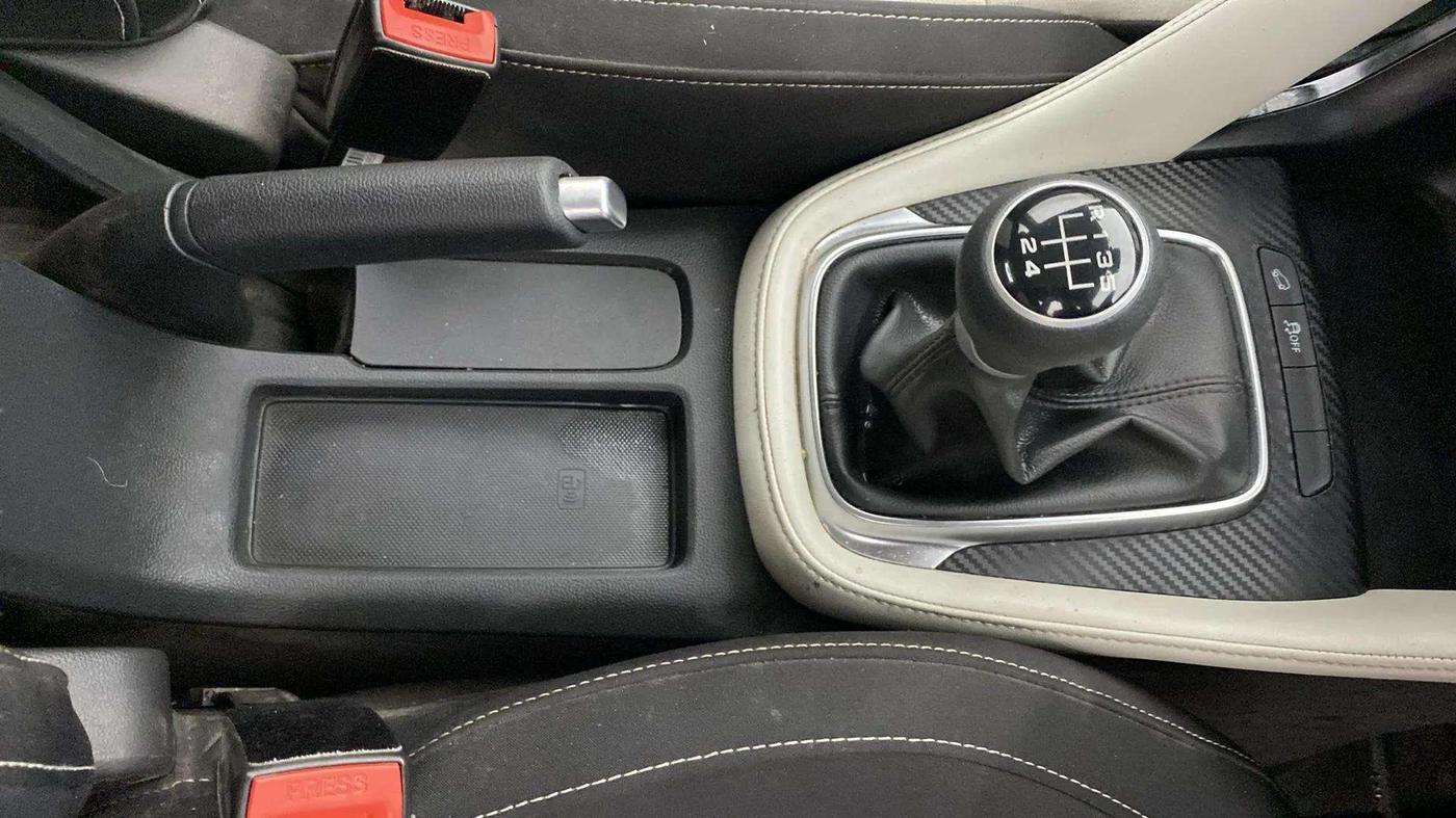 2023 MG ASTOR STYLE 1.5 MT, Petrol, Manual, 15,775 km, Gear Lever