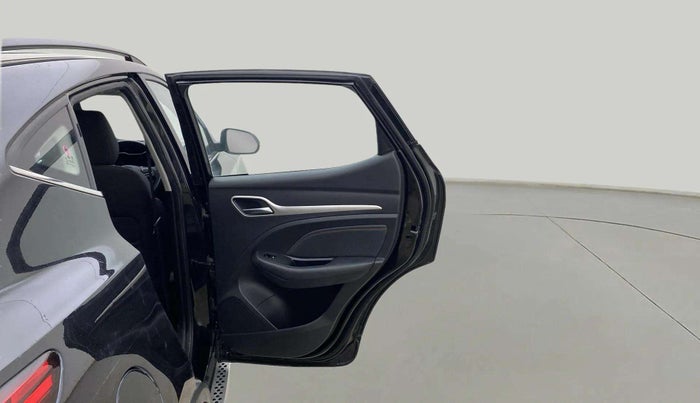 2023 MG ASTOR  SMART BLACK STORM EDITION , Petrol, Manual, 26,120 km, RHS Rear Door