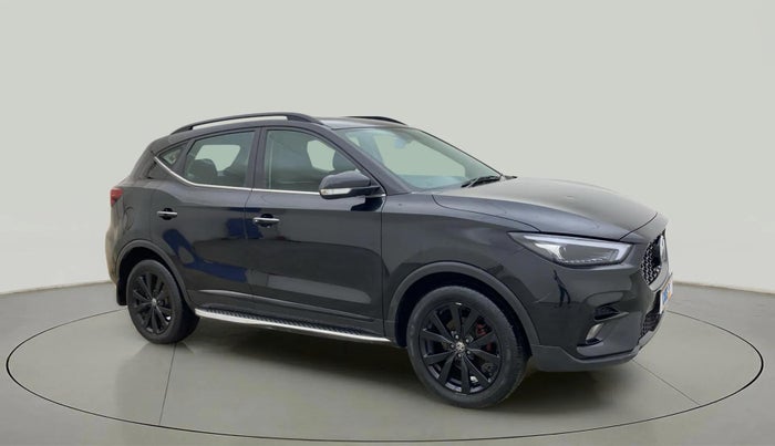 2023 MG ASTOR  SMART BLACK STORM EDITION , Petrol, Manual, 26,120 km, Right Front Diagonal