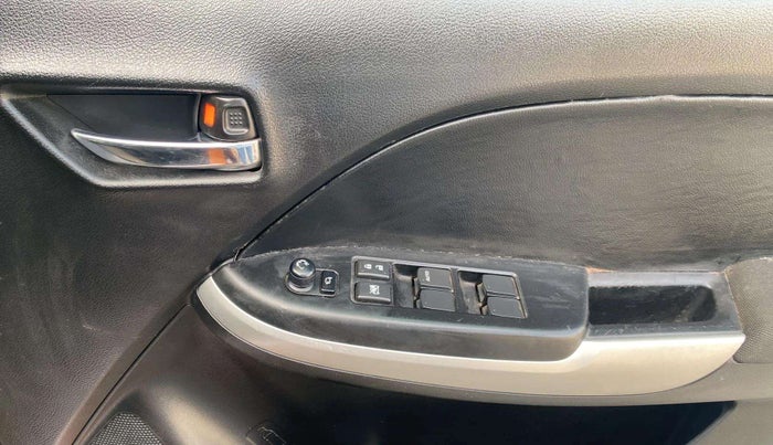 2015 Maruti Baleno ZETA DIESEL 1.3, Diesel, Manual, 13,899 km, Driver Side Door Panels Control