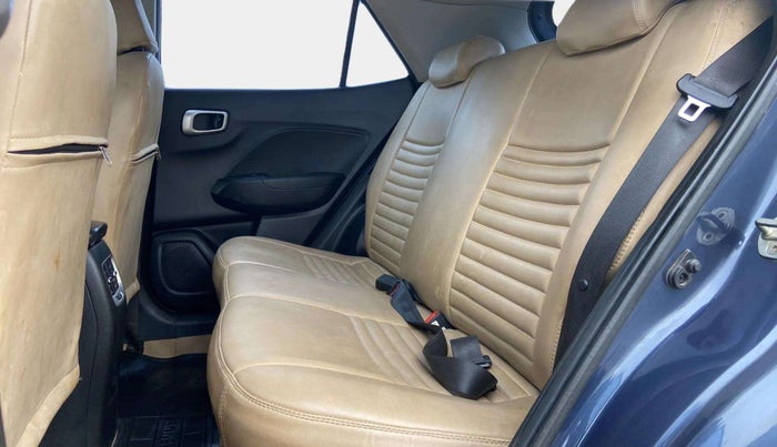 2019 Hyundai VENUE SX 1.0 TURBO, Petrol, Manual, 82,156 km, Right Side Rear Door Cabin
