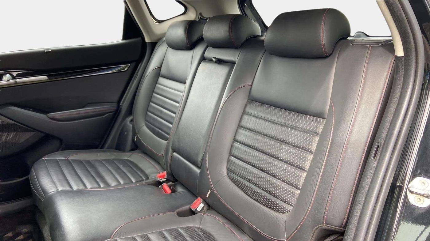 2020 KIA SELTOS GTK 1.4 PETROL, Petrol, Manual, 68,990 km, Right Side Rear Door Cabin