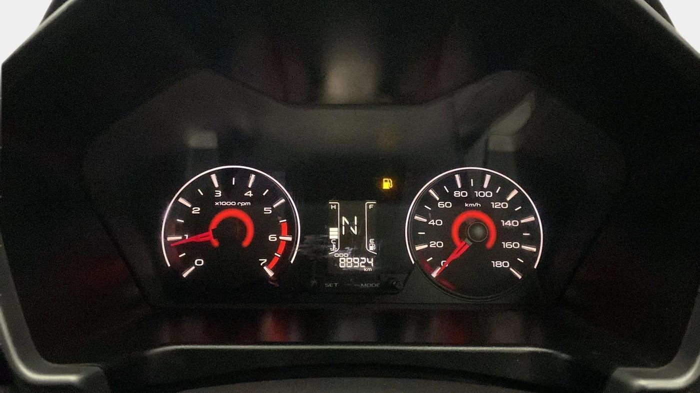 2017 Mahindra KUV 100 NXT K8 P 6 STR, Petrol, Manual, 89,011 km, Odometer Image