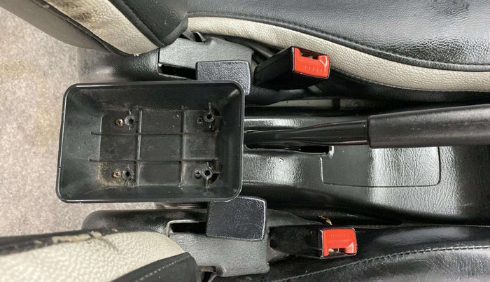 2018 Maruti Eeco 5 STR WITH AC PLUSHTR, CNG, Manual, 65,470 km, Driver Side Adjustment Panel