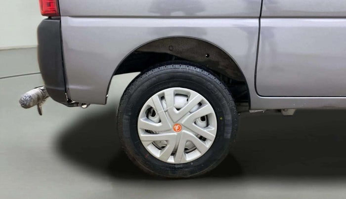 2018 Maruti Eeco 5 STR WITH AC PLUSHTR, CNG, Manual, 65,470 km, Right Rear Wheel