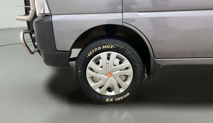 2018 Maruti Eeco 5 STR WITH AC PLUSHTR, CNG, Manual, 65,470 km, Left Front Wheel