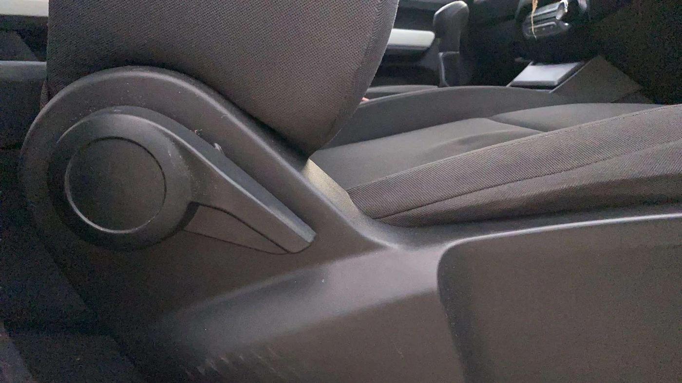 2022 Tata PUNCH PURE MT, Petrol, Manual, 15,068 km, Driver Side Adjustment Panel