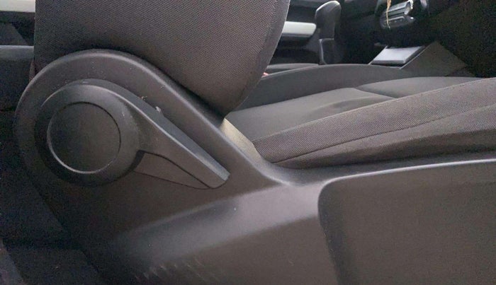 2022 Tata PUNCH PURE MT, Petrol, Manual, 15,068 km, Driver Side Adjustment Panel