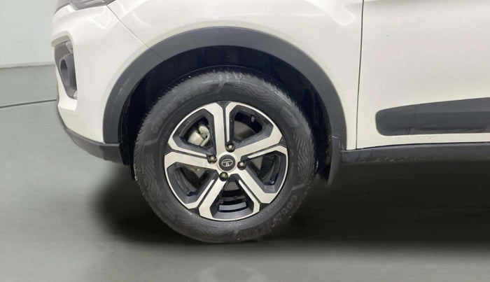 2021 Tata NEXON XZA PLUS SUNROOF PETROL, Petrol, Automatic, 62,344 km, Left Front Wheel
