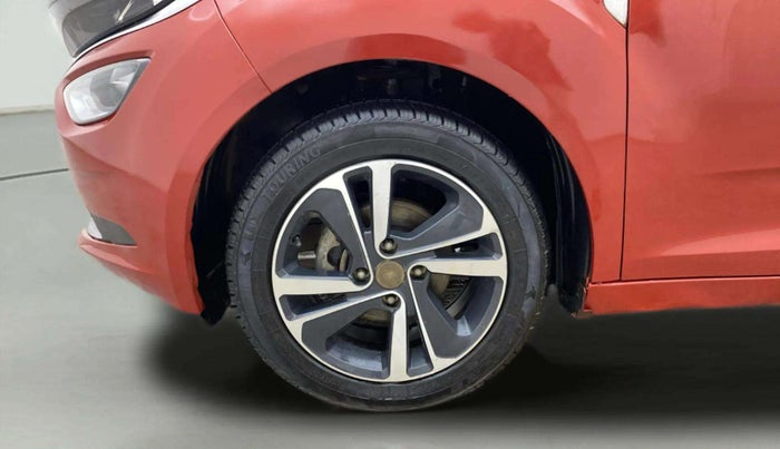 2022 Tata ALTROZ XZ PLUS DIESEL, Diesel, Manual, 72,288 km, Left Front Wheel