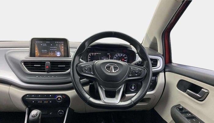 2022 Tata ALTROZ XZ PLUS DIESEL, Diesel, Manual, 72,288 km, Steering Wheel Close Up