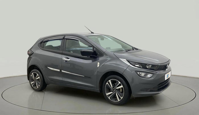 2022 Tata ALTROZ XT DIESEL, Diesel, Manual, 33,109 km, Right Front Diagonal