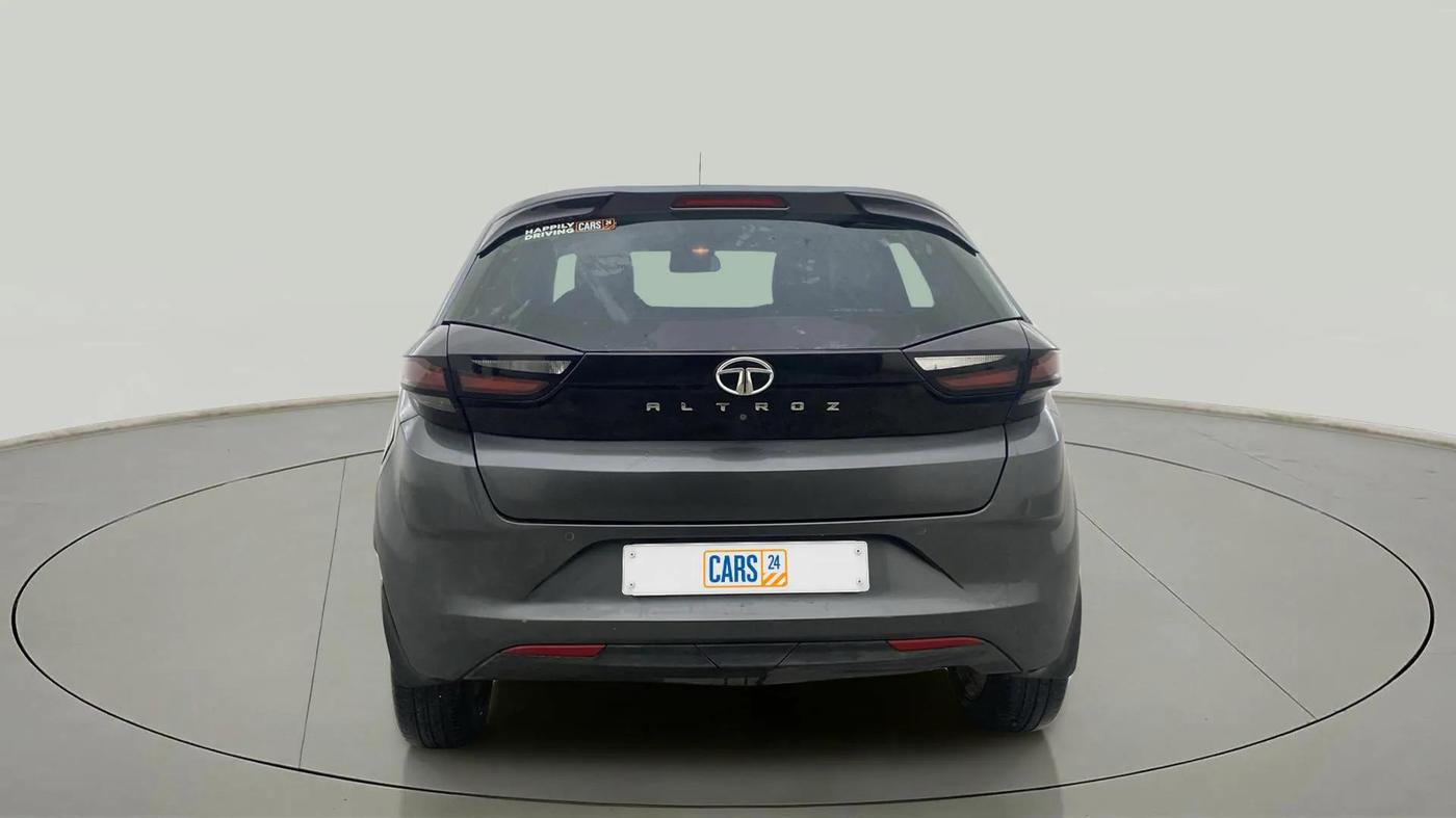 2022 Tata ALTROZ XT DIESEL, Diesel, Manual, 33,109 km, Back/Rear