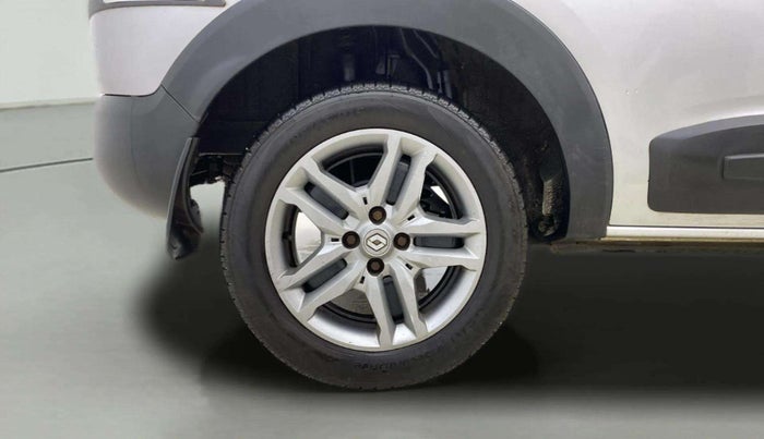 2020 Renault TRIBER RXZ, Petrol, Manual, 53,752 km, Right Rear Wheel