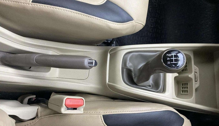 2019 Maruti Ertiga ZDI+ 1.3, Diesel, Manual, 41,106 km, Gear Lever