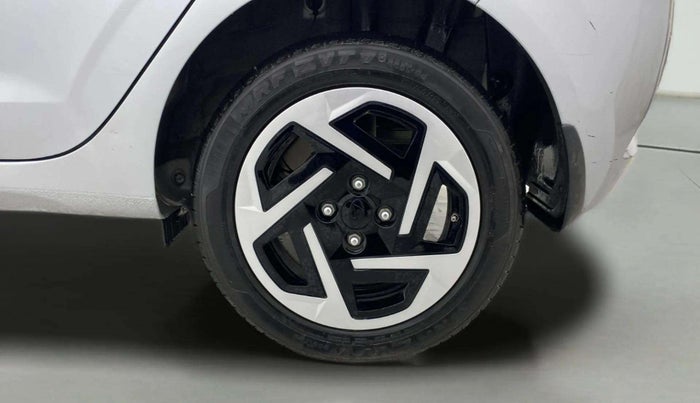 2023 Hyundai GRAND I10 NIOS SPORTZ AMT 1.2 KAPPA VTVT, Petrol, Automatic, 4,485 km, Left Rear Wheel