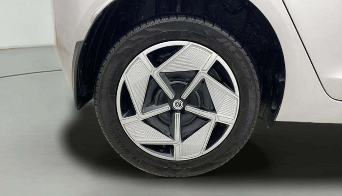 2020 Tata ALTROZ XT PETROL, Petrol, Manual, 93,713 km, Right Rear Wheel